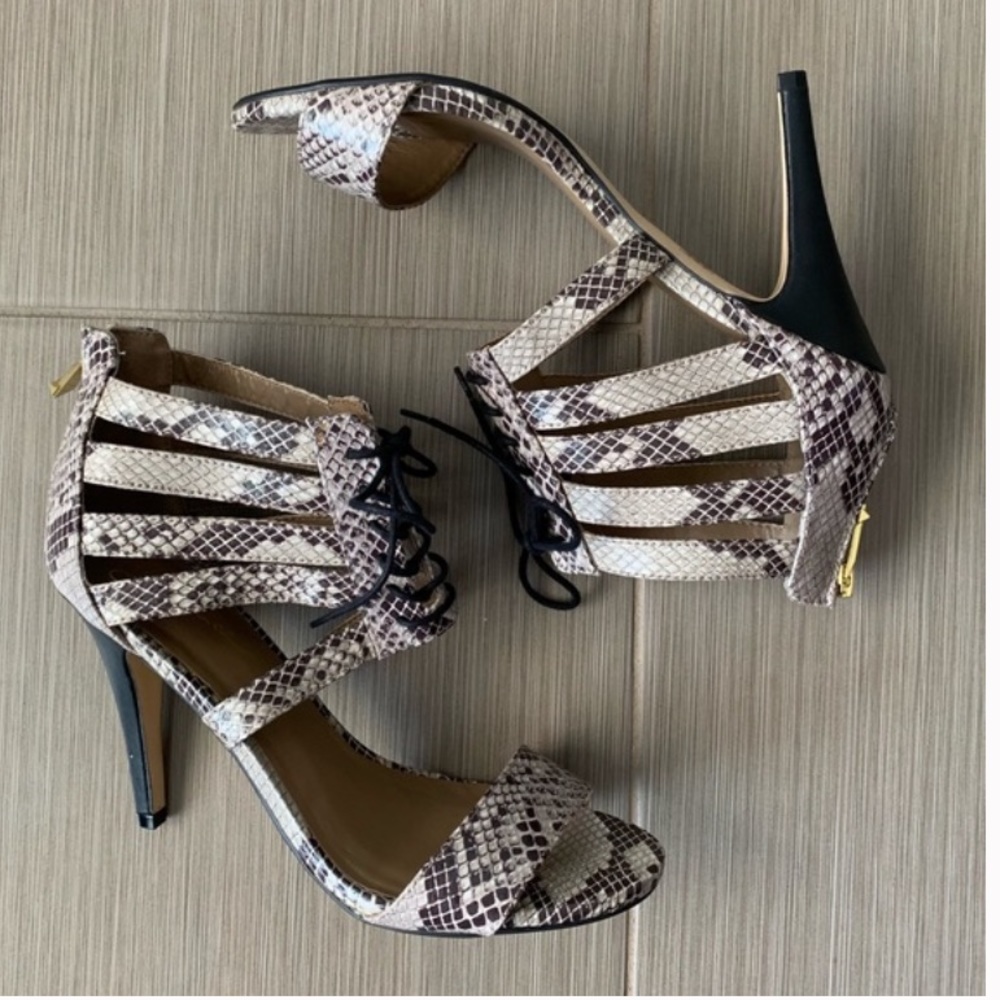 SnakeSkin heels